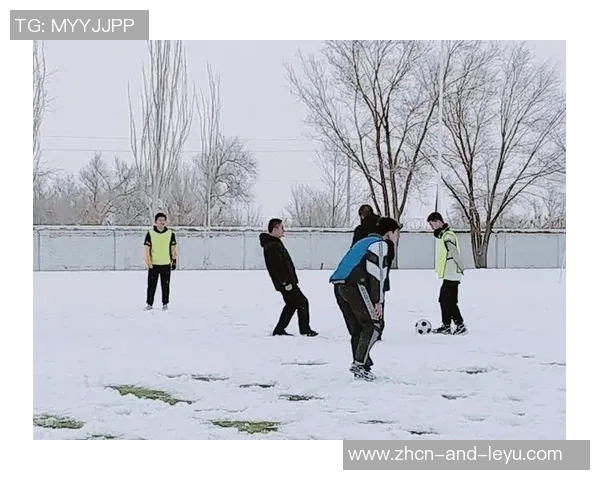 外星穷小子在足球场上的逆袭之路与梦想追逐 外星穷小子在足球场上的逆袭之路与梦想追逐